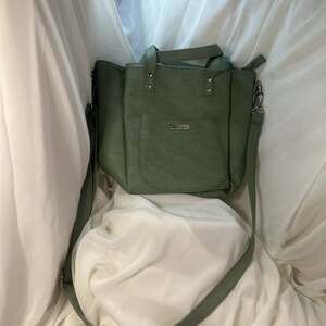 MultiSac Green Faux Leather Shoulder Handbag